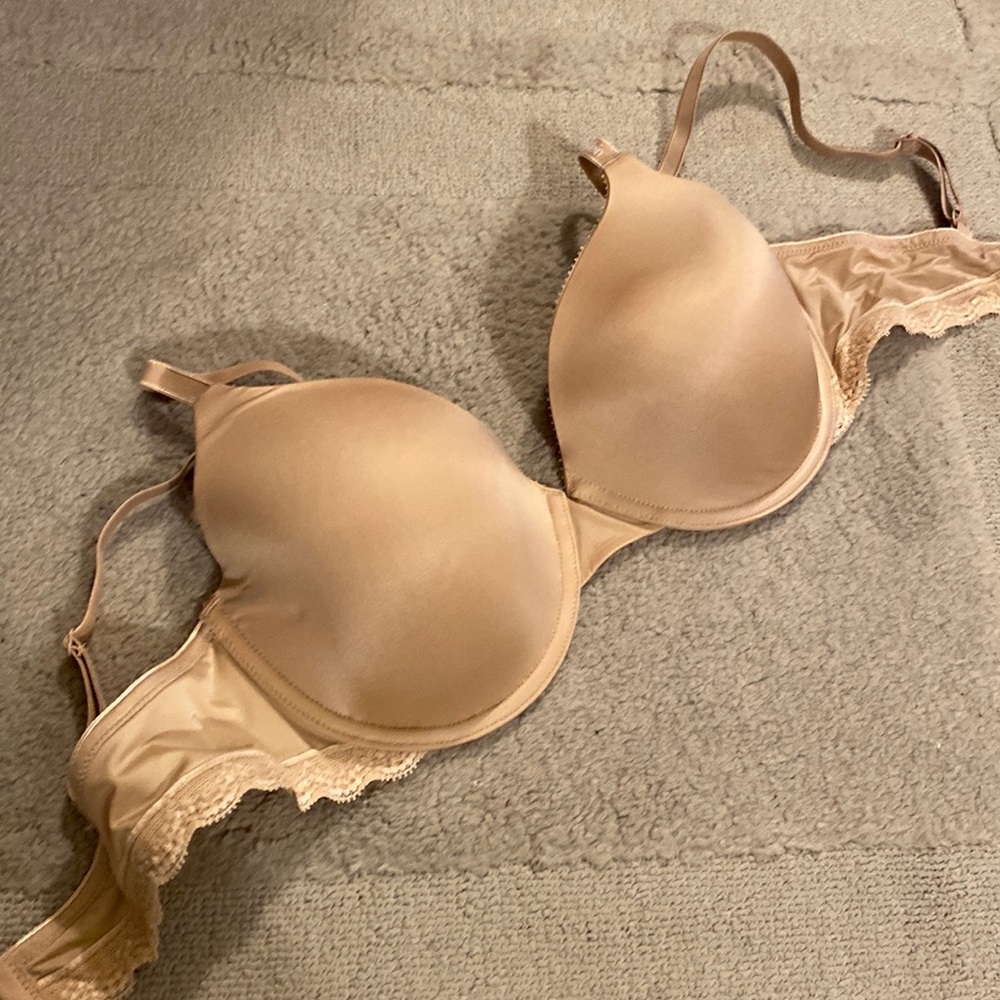 Calvin Klein size 36C bra